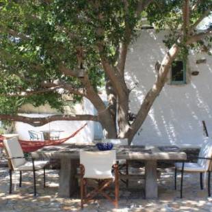 Фотографии гостевого дома 
            Charming Leros Hideaway | Serenity & Privacy