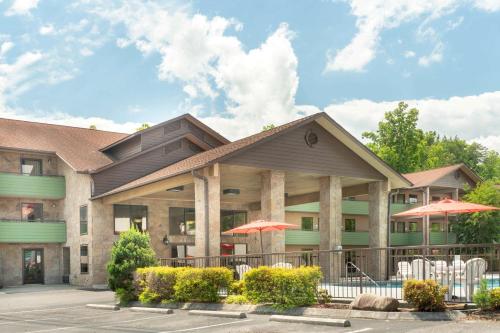 Фотография гостиницы Evergreen Smoky Mountain Lodge & Convention Center