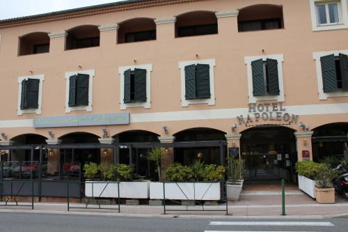 Фотография гостиницы Hôtel Napoléon