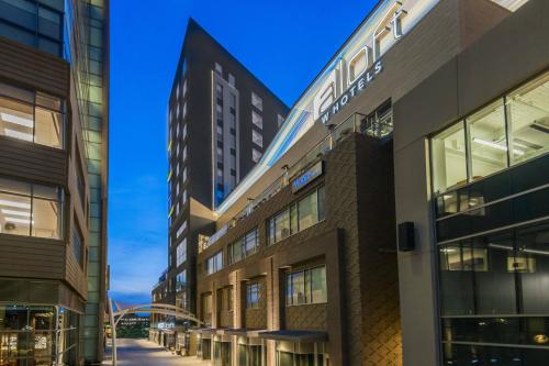 Фотография гостиницы Aloft Greenville Downtown