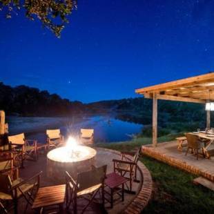 Фотография гостиницы Burlington Bush Cottages