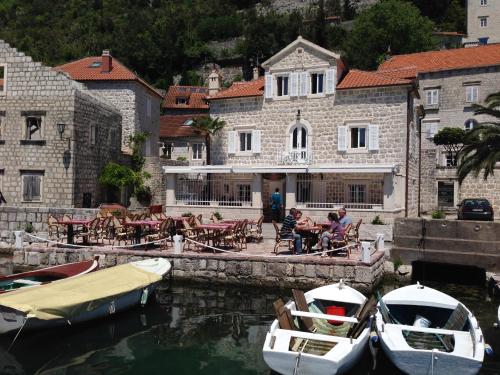 Фотография гостевого дома Palace Jelena Rooms