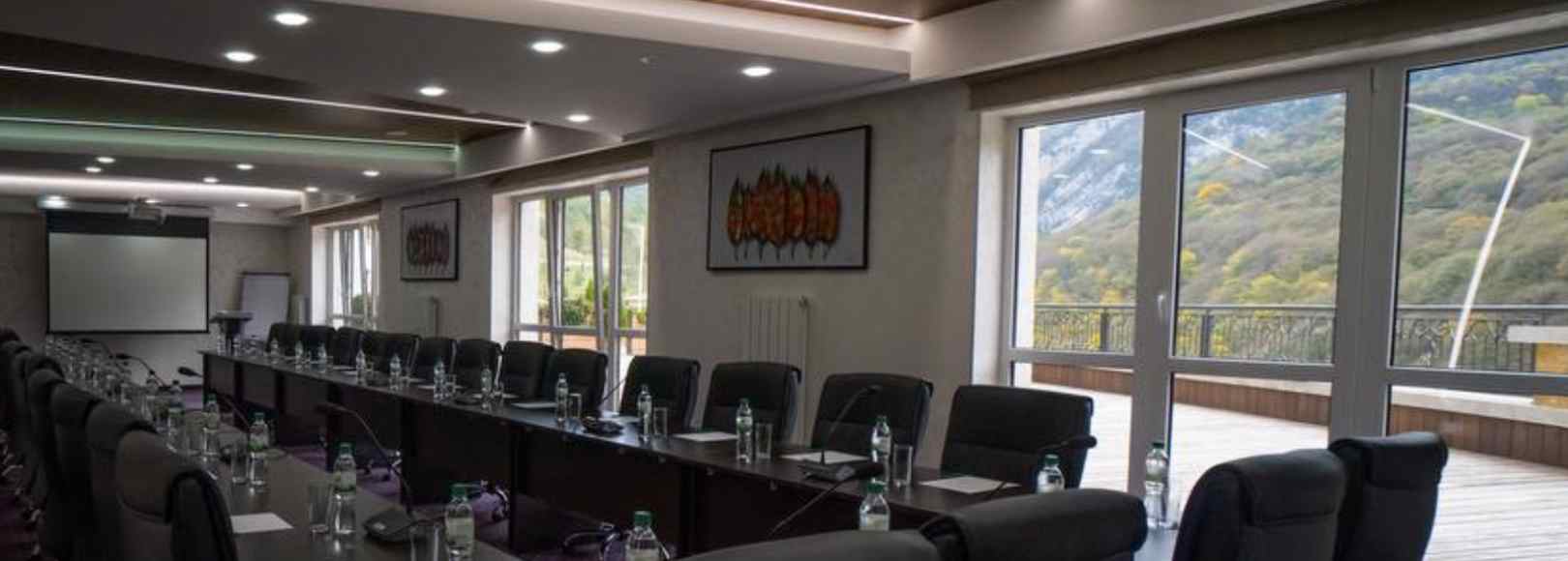 Фотография конференц-зала Forrest Terrace Hotel