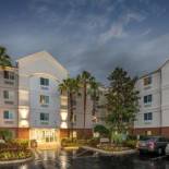 Фотография гостиницы Candlewood Suites Lake Mary, an IHG Hotel