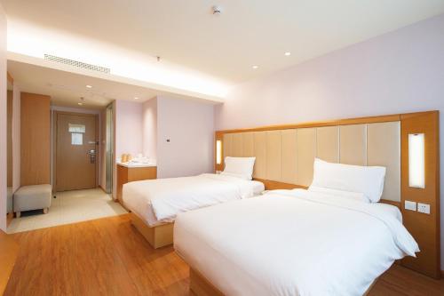 Фотография гостиницы Blossom Hill Inn Lijiang Neverland