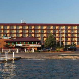 Фотографии гостиницы 
            Harbor Shores on Lake Geneva