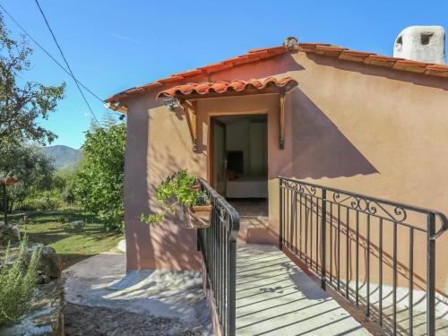 Фотография гостевого дома Pretty Holiday Home in Berre-les-Alpes with Garden