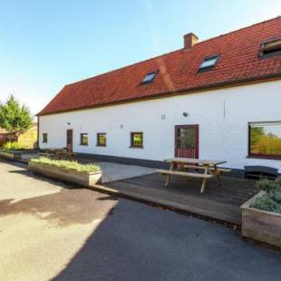 Фотографии гостевого дома 
            Welcoming Farmhouse with Fenced Garden near Lake in Vleteren