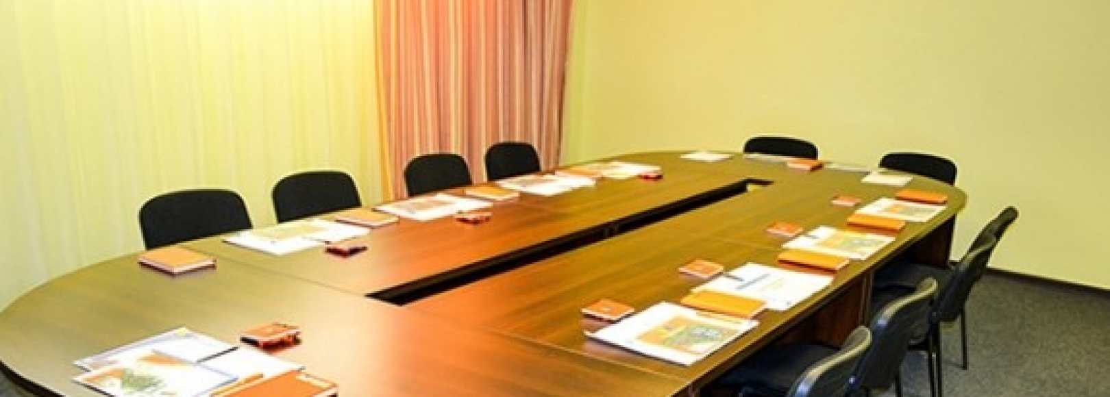 Фотография комнаты для переговоров Меркурий