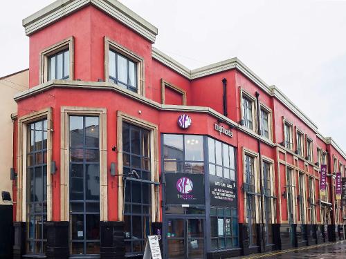 Фотография гостиницы Prince of Wales Hotel