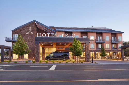 Фотография гостиницы Hotel Trio Healdsburg