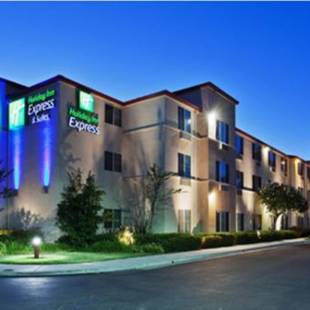 Фотографии гостиницы 
            Holiday Inn Express & Suites Tracy, an IHG Hotel