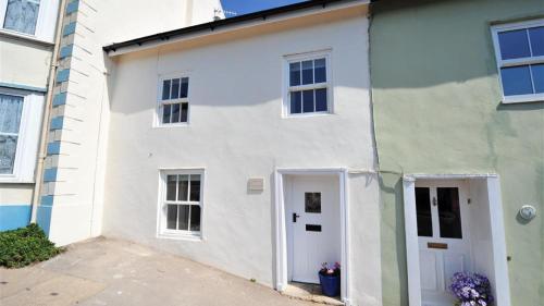 Фотография гостевого дома Charm Cottage