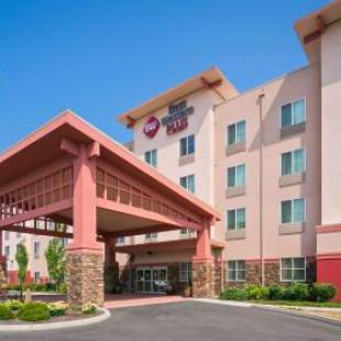 Фотографии гостиницы 
            Best Western Plus Arlington/Marysville