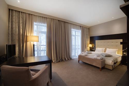 Фотография гостиницы Crowne Plaza Borjomi