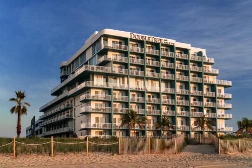 Фотография гостиницы DoubleTree by Hilton Ocean City Oceanfront