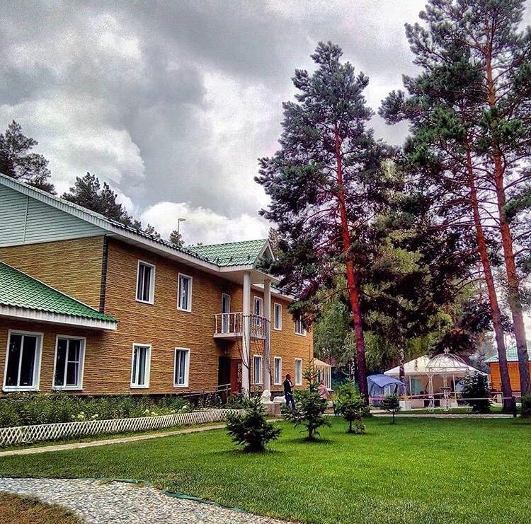 Фотография базы отдыха Усадьба Жемчужная