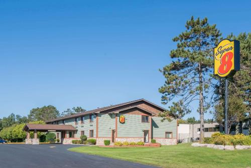 Фотография гостиницы Super 8 by Wyndham Baxter/Brainerd Area