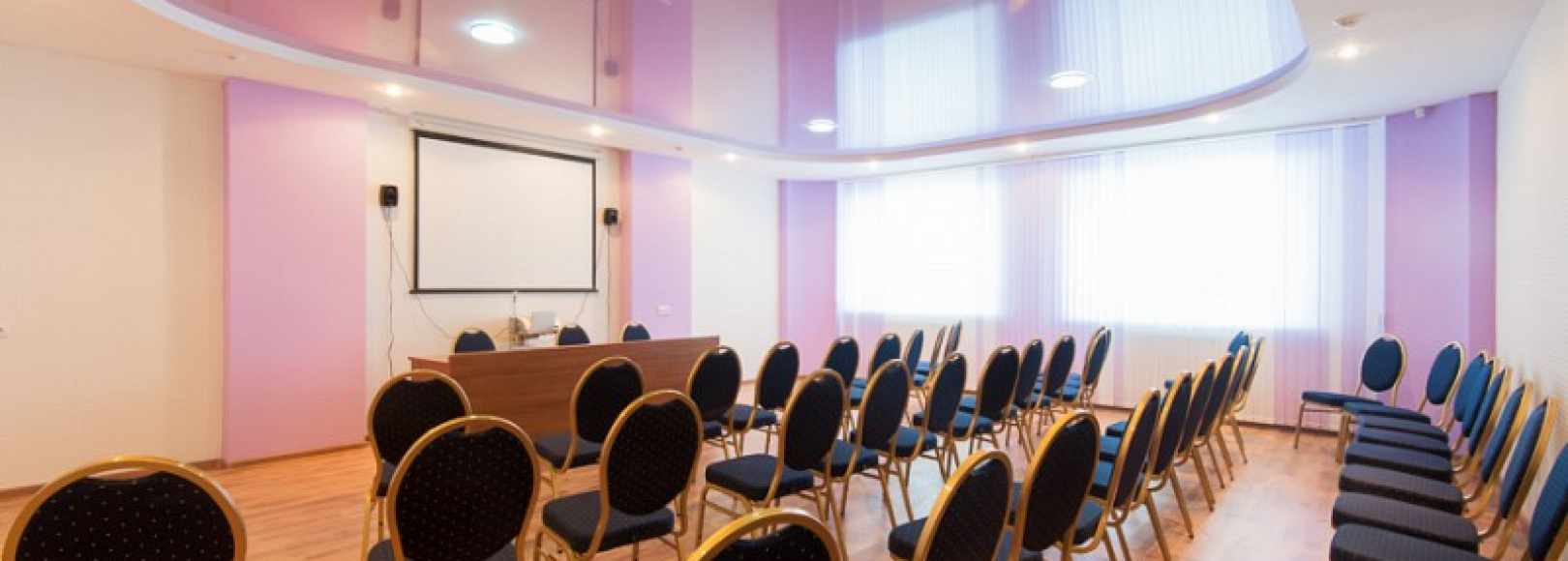 Фотография конференц-зала Конференц-зал Олимпия