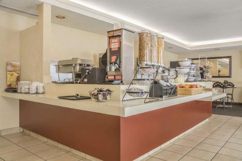 Фотография гостиницы Quality Suites London