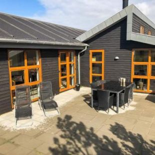 Фотография гостевого дома Holiday home Fanø LIX