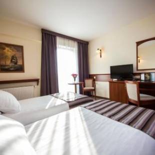 Фотографии гостиницы
Conrad Hotel