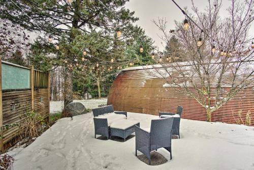 Фотография гостевого дома Historic Farmhouse about 20 Min to Grand Rapids!