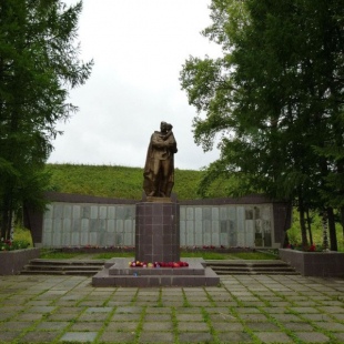 Фотография достопримечательности Мемориал Павшим в годы ВОВ