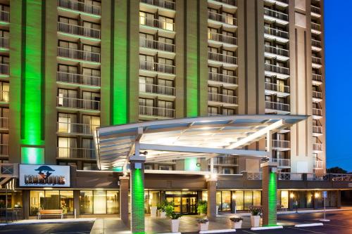 Фотография гостиницы Holiday Inn Nashville Vanderbilt, an IHG Hotel