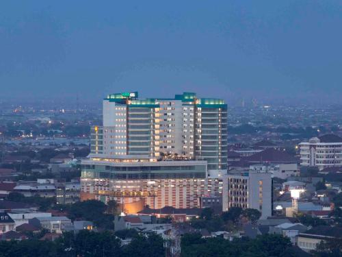 Фотография гостиницы HARRIS Hotel Sentraland