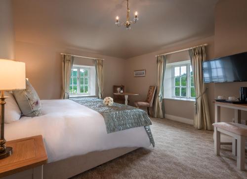 Фотография гостиницы Woodenbridge Hotel