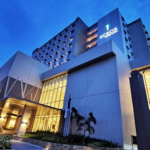 Фотография гостиницы Acacia Hotel Davao - Multiple Use and Staycation Approved