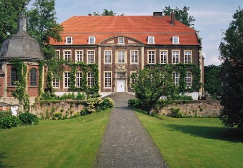 Фотография гостиницы Hotel Schloss Wilkinghege