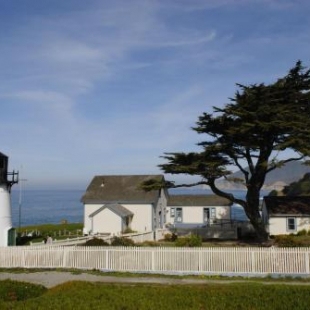 Фотография гостевого дома HI Point Montara Lighthouse