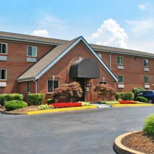 Фотографии гостиницы 
            Extended Stay America Suites - St Louis - Westport - Craig Road