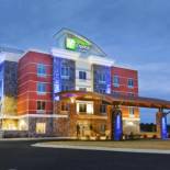 Фотография гостиницы Holiday Inn Express Hotel & Suites Hot Springs, an IHG Hotel