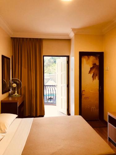 Фотография гостиницы Hotel Chua Gin