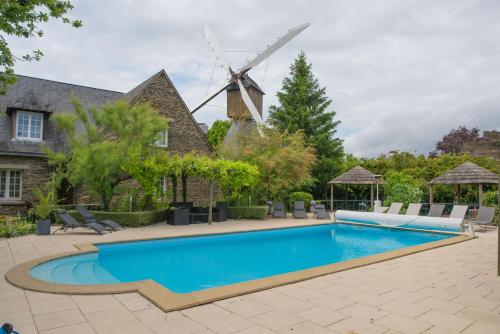 Фотография гостиницы Logis Domaine du Moulin Cavier