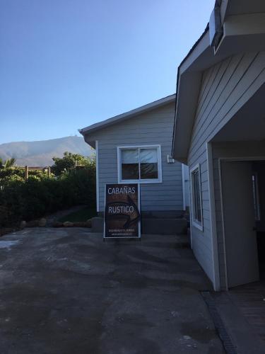 Фотография гостевого дома Cabañas RUSTICOPAPUDO