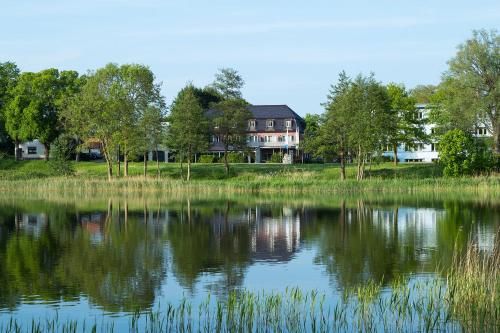 Фотографии гостиницы 
            Hotel am See