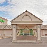 Фотография гостиницы Holiday Inn Bloomington, an IHG Hotel