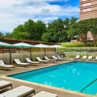 Фотография гостиницы Sheraton Austin Hotel at the Capitol