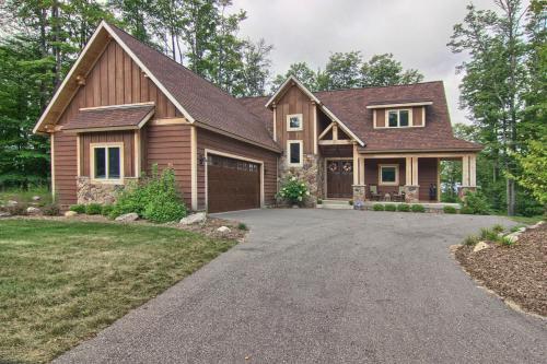 Фотография гостевого дома The Alpine House