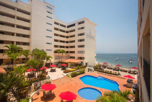 Фотографии гостиницы 
            San Marino Vallarta Centro Beach Front