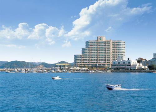 Фотографии гостиницы 
            Kumho Tongyeong Marina Resort