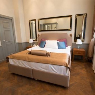 Фотография гостиницы Seven Rooms Boutique Hotel