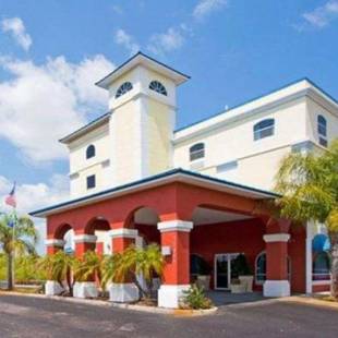 Фотографии гостиницы 
            Econolodge Wesley Chapel