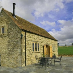 Фотография гостевого дома Calcot Peak Barn, CIRENCESTER