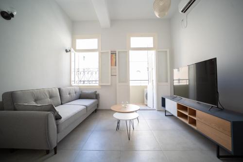 Фотография апарт отеля Boutique apartments in Jaffa's flea market by YalaRent