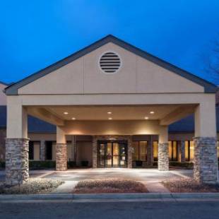 Фотографии гостиницы 
            Courtyard by Marriott Jackson Ridgeland